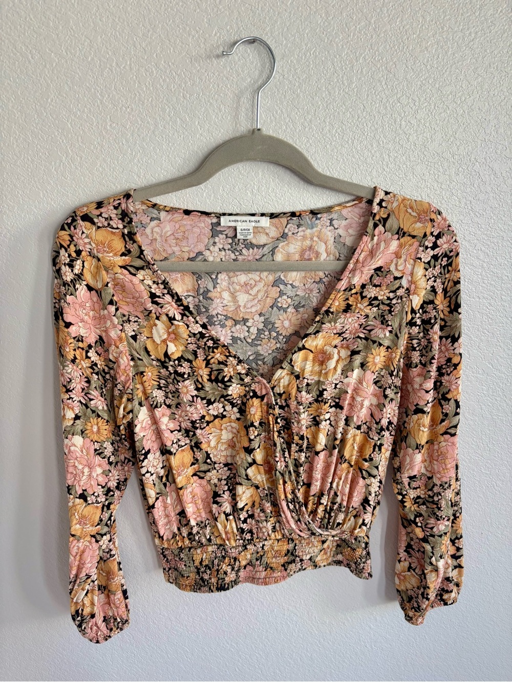 American Eagle Outfitters Black Floral V-Neck Long Sleeve Top